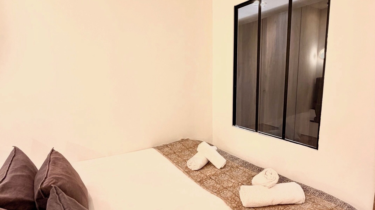 Photo of Bedroom in Guerrevieille