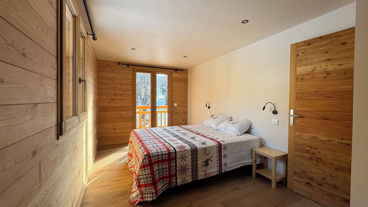 Photo of Bedroom in Molines-en-Queyras
