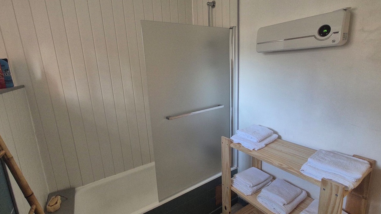 Photo of Bathroom in Guillestre
