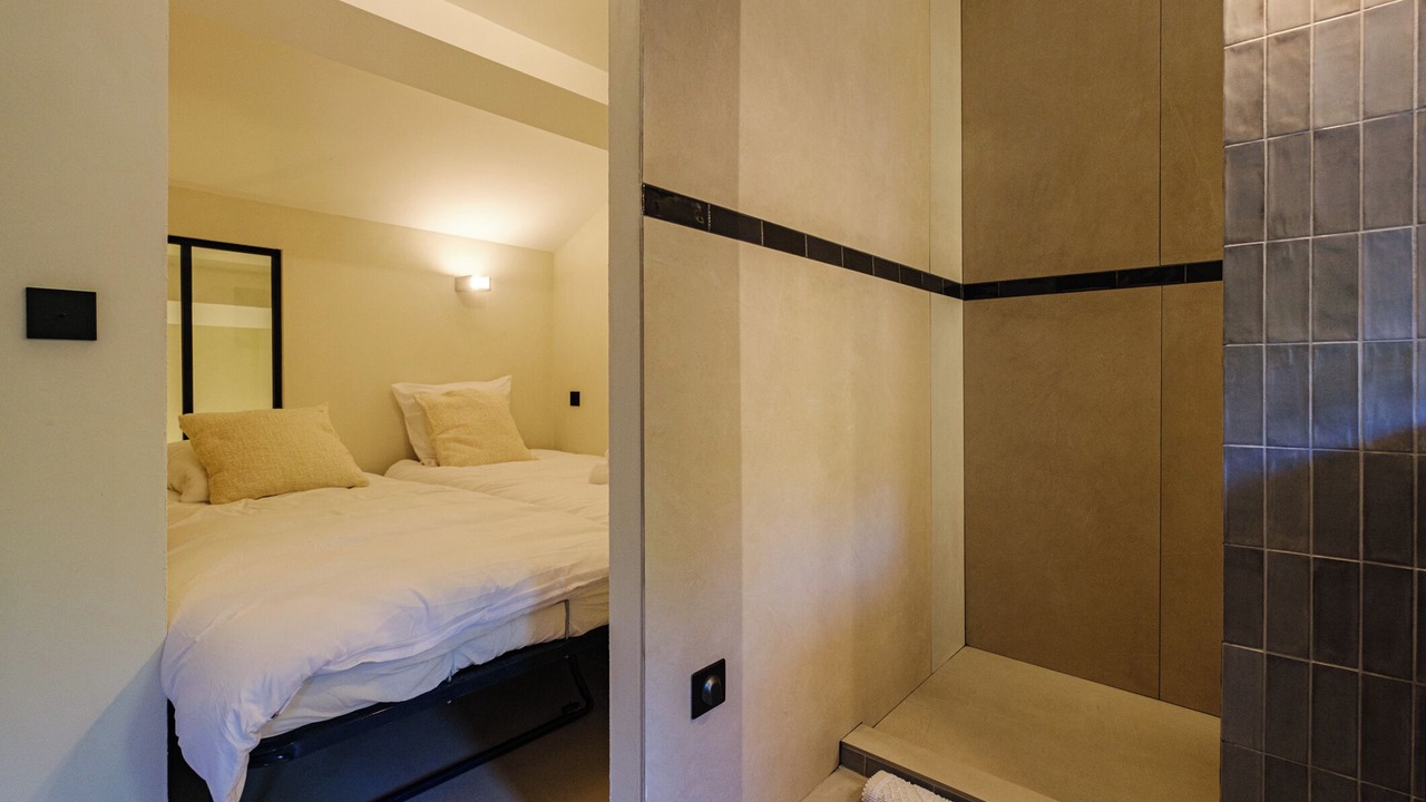 Photo of Bedroom in Guerrevieille