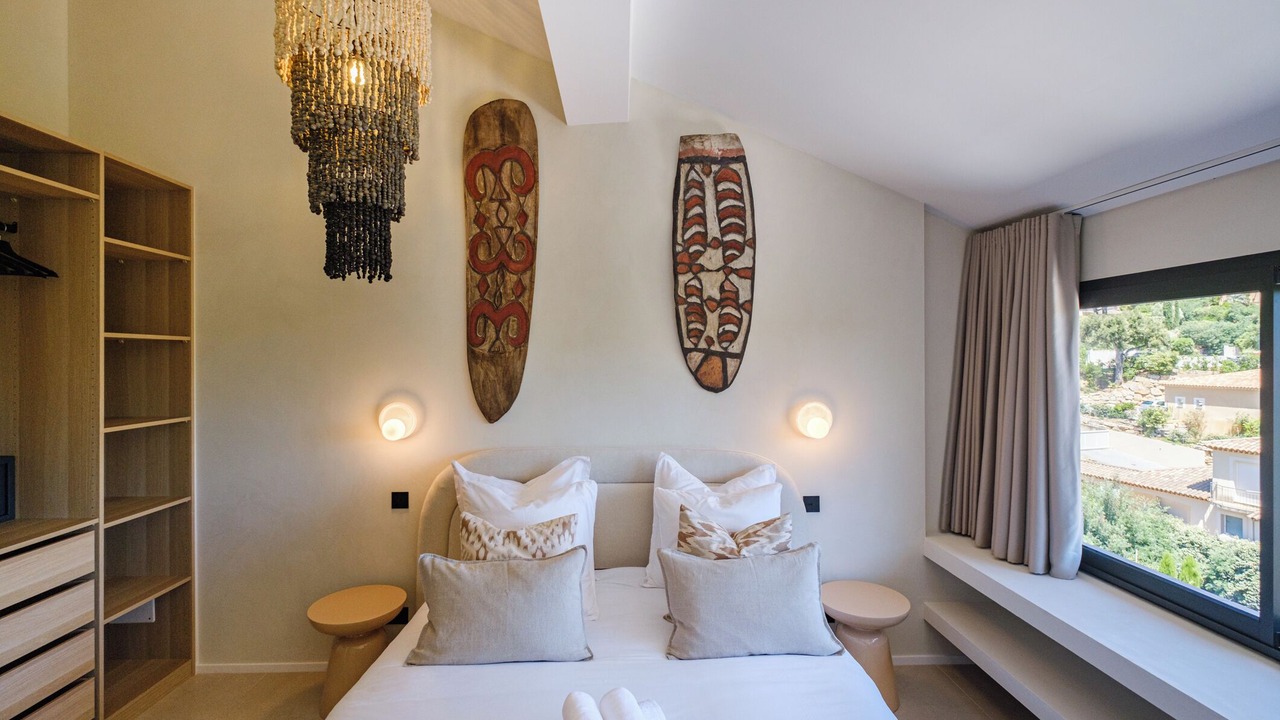 Photo of Bedroom in Guerrevieille
