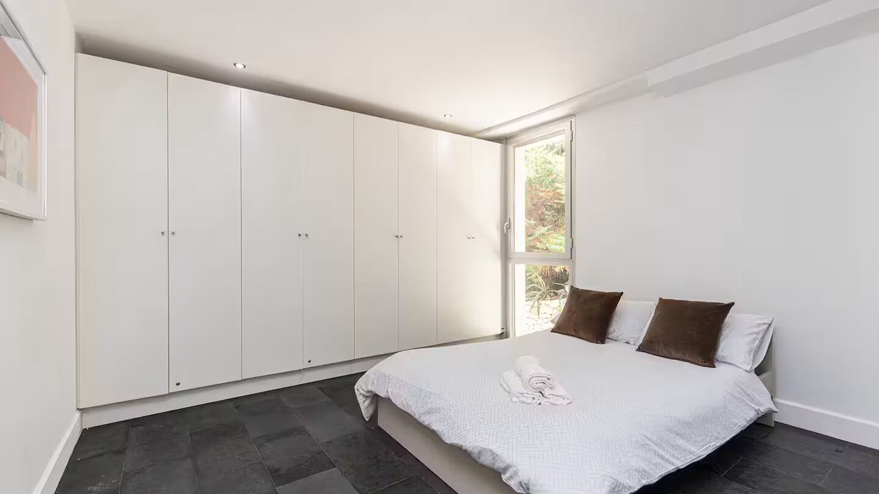 Photo of Bedroom in Biot