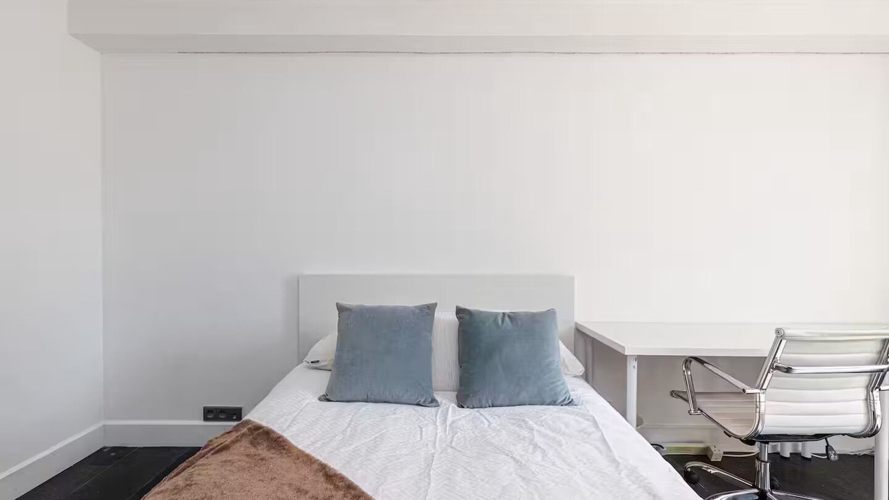 Photo of Bedroom in Biot