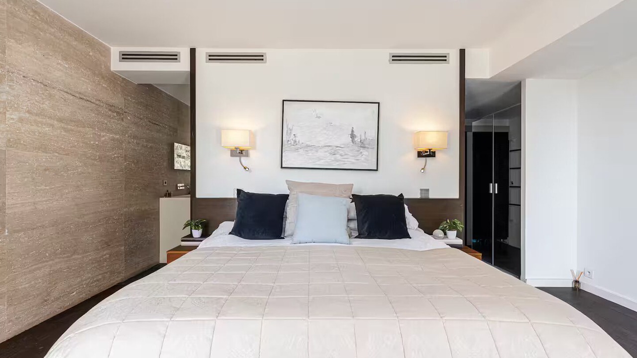 Photo of Bedroom in Biot