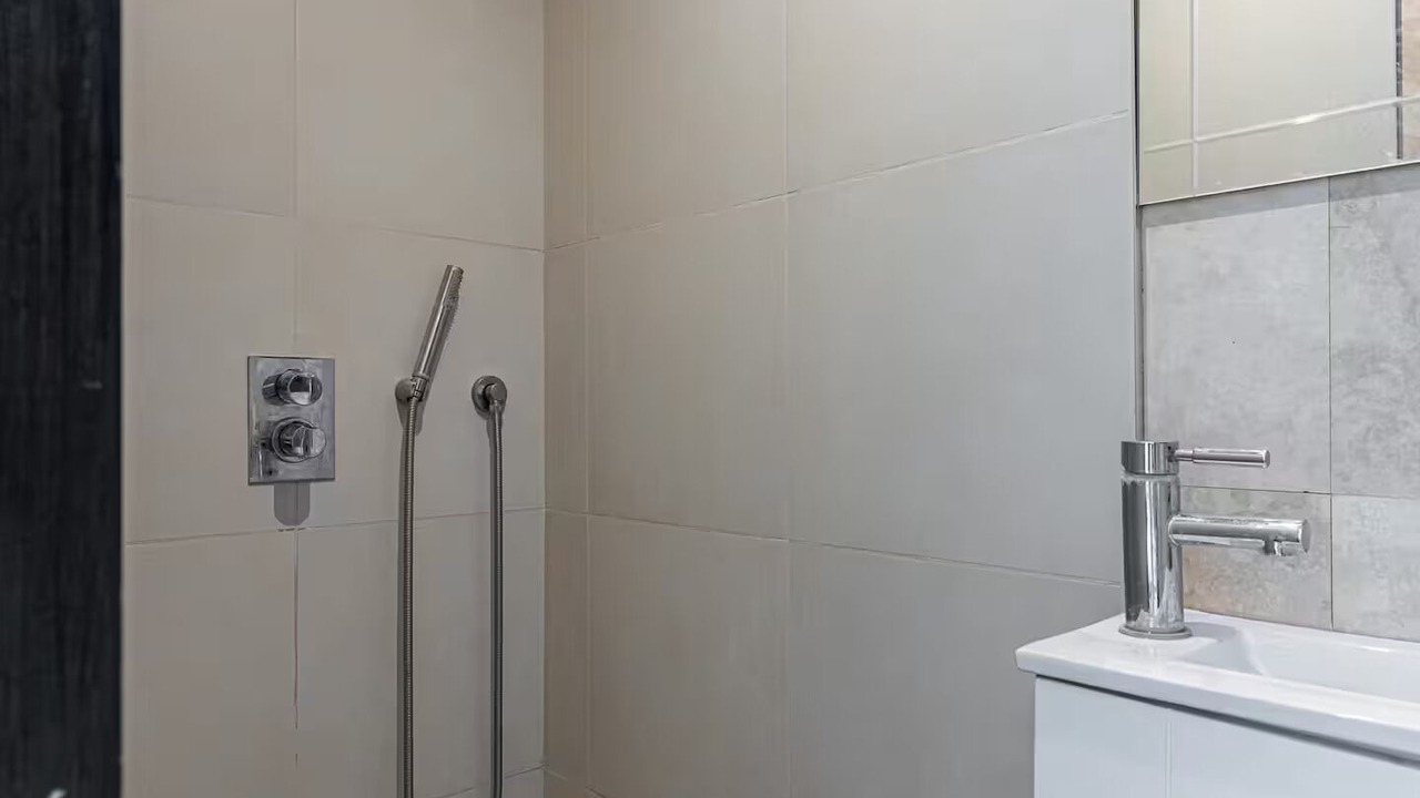 Photo of Bathroom in Biot
