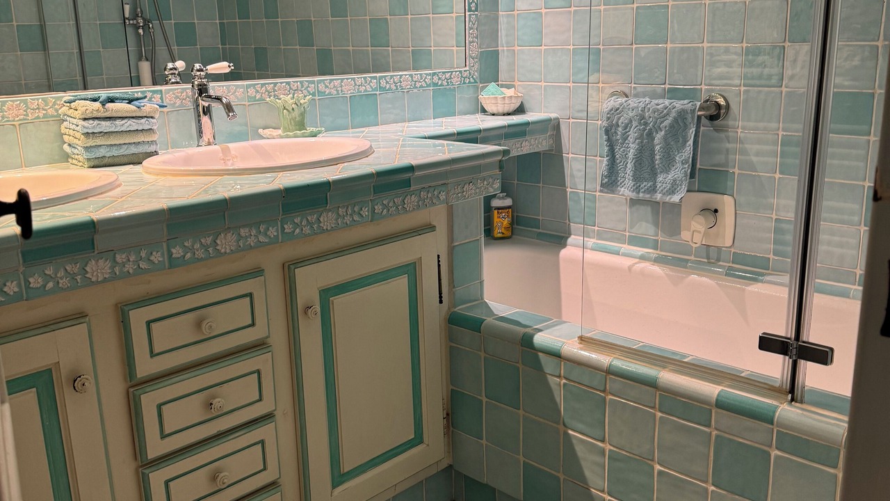 Photo of Bathroom in Cogolin