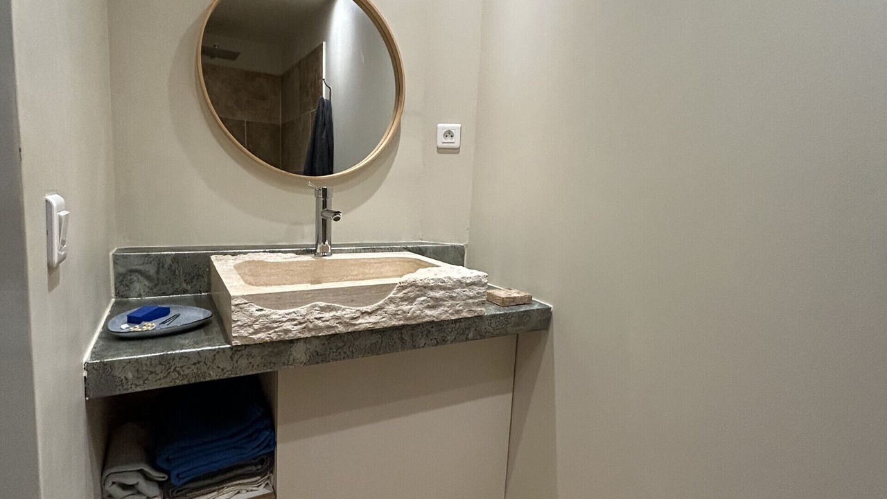 Photo of Bathroom in Noves