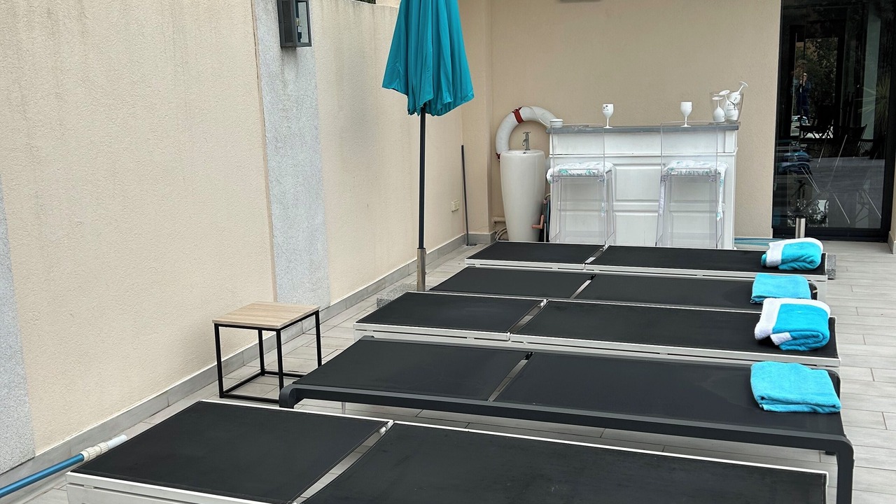 Photo of Patio Balcony in Sainte-Maxime - Saint-Tropez