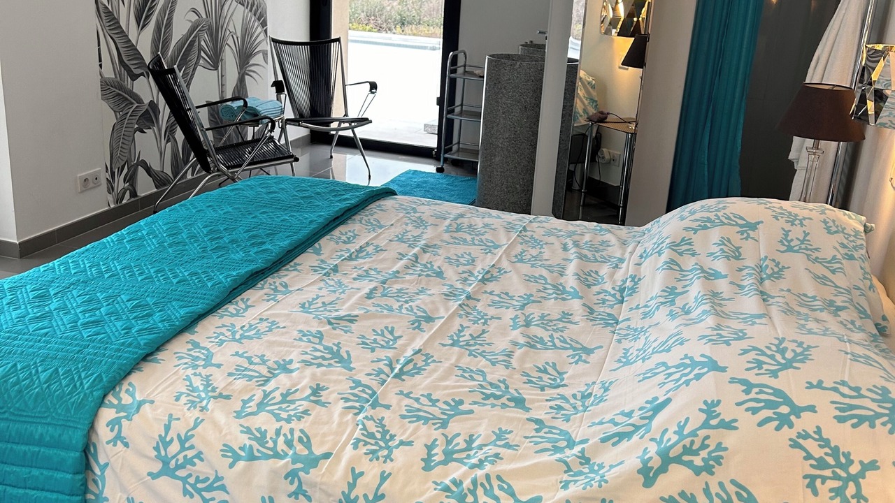 Photo of Bedroom in Sainte-Maxime - Saint-Tropez
