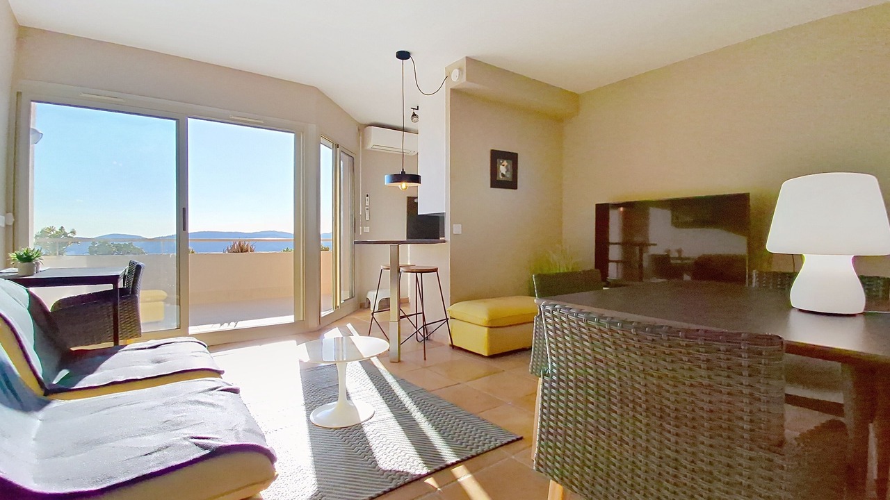Photo of Livingroom in Mandelieu-La-Napoule