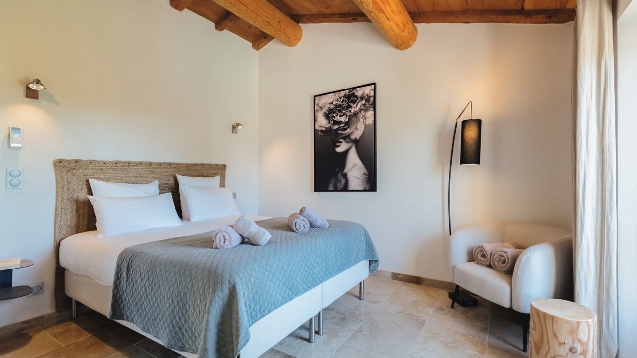 Photo of Bedroom in Maussane-les-Alpilles