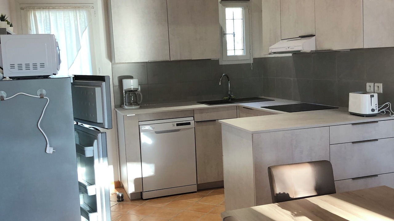 Photo of Kitchen in Pierrefeu-du-Var