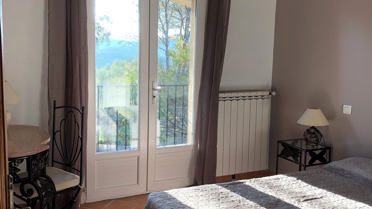 Photo of Bedroom in Pierrefeu-du-Var