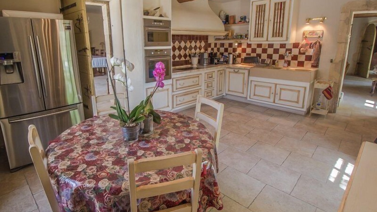 Photo of Kitchen in Saint-Etienne-du-Gres