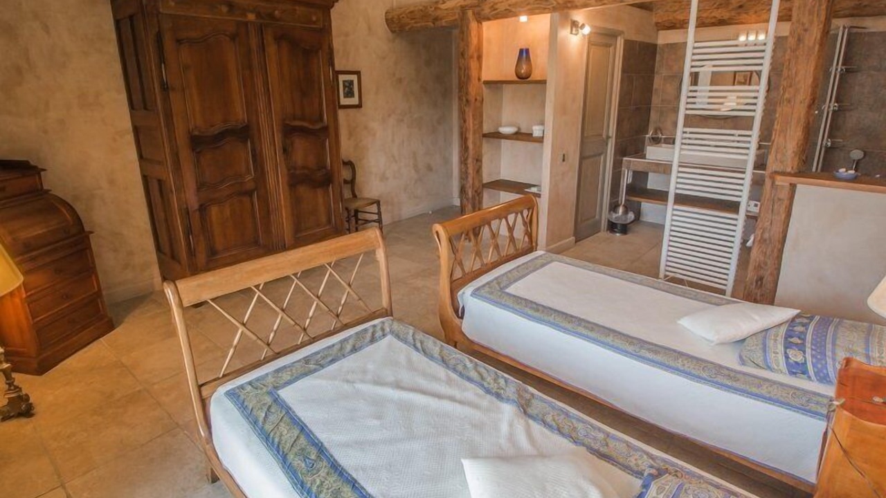 Photo of Bedroom in Saint-Etienne-du-Gres