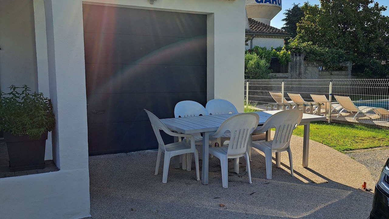 Photo of Outdoor in Garons