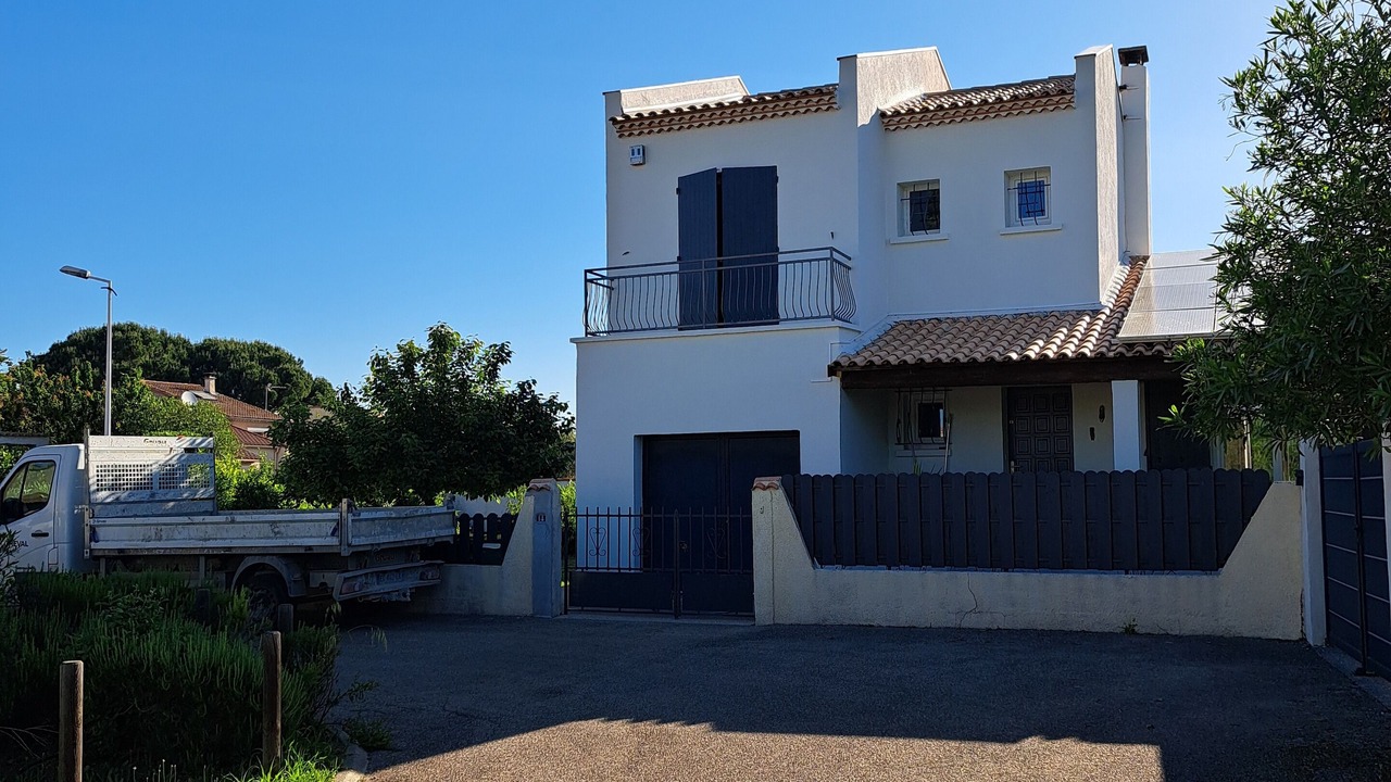 Photo of Outdoor in Garons