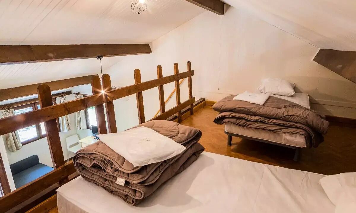 Photo of Bedroom in Meolans-Revel