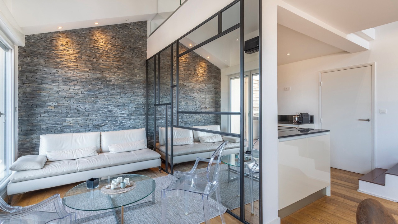Photo of Livingroom in Palais de justice