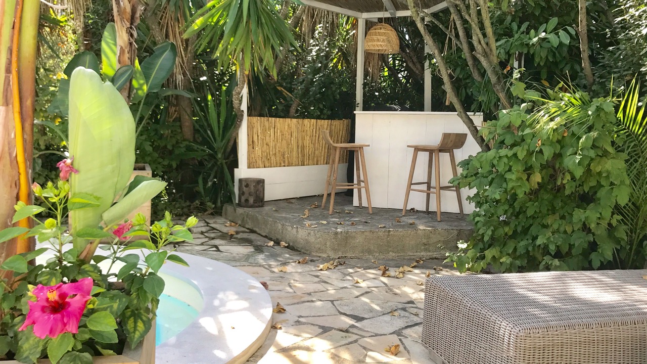 Photo of Patio Balcony in California - Pezou