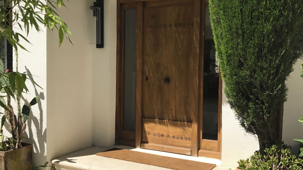 Photo of Outdoor in California - Pezou