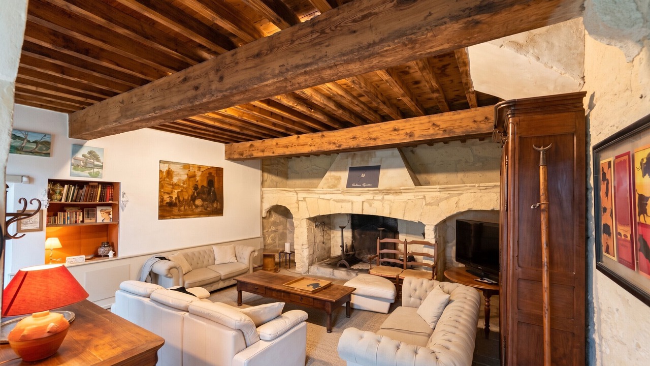 Photo of Livingroom in Albaron