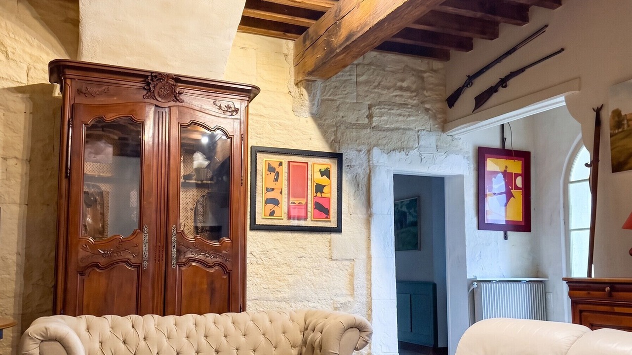 Photo of Livingroom in Albaron