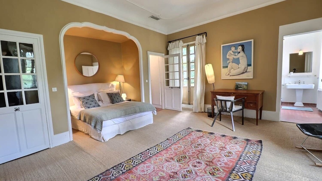 Photo of Bedroom in Saint-Etienne-du-Gres