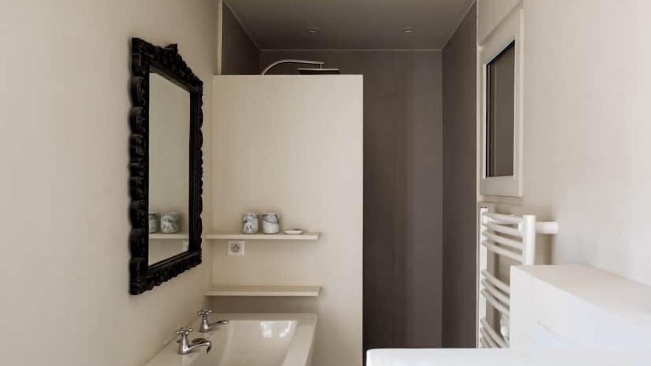 Photo of Bathroom in Saint-Etienne-du-Gres