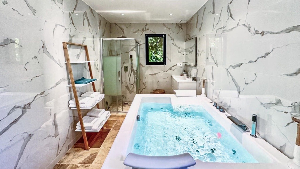 Photo of Bathroom in Paluds de Noves