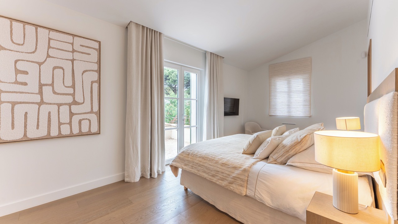 Photo of Bedroom in Saint-Tropez