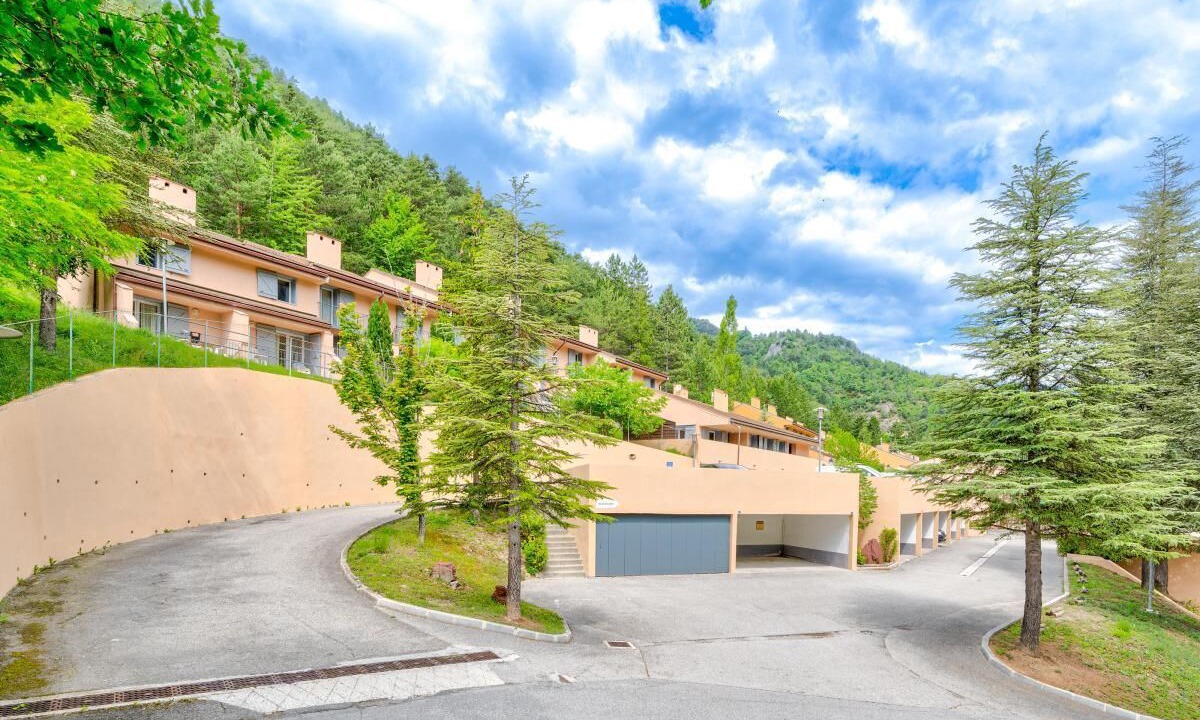 Photo of Outdoor in Guillaumes