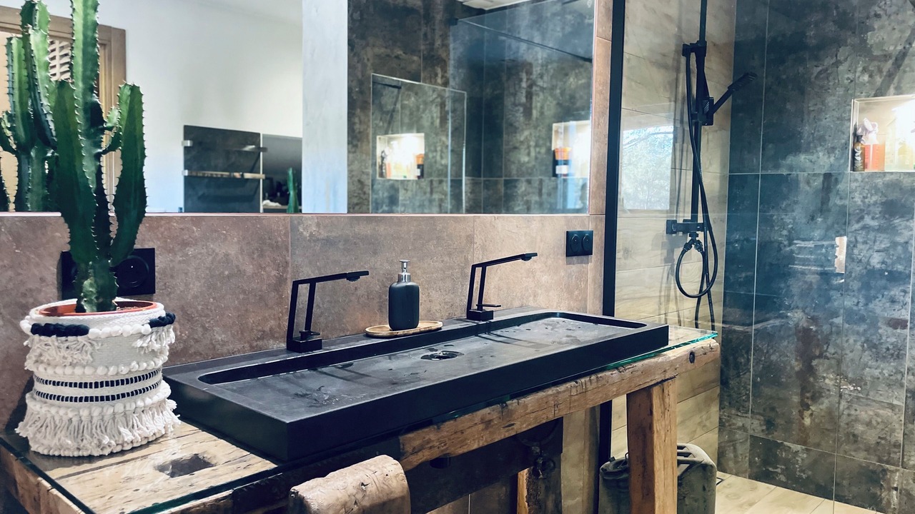 Photo of Bathroom in Ventabren