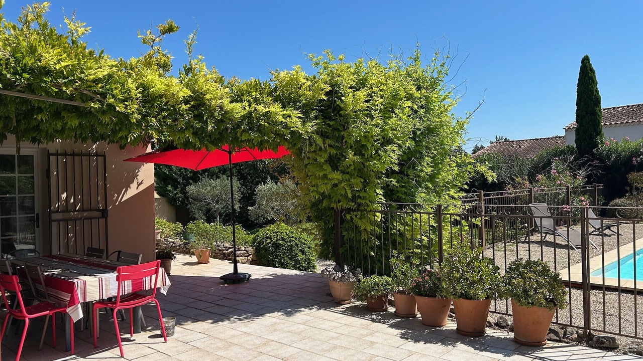Photo of Outdoor in Mouries