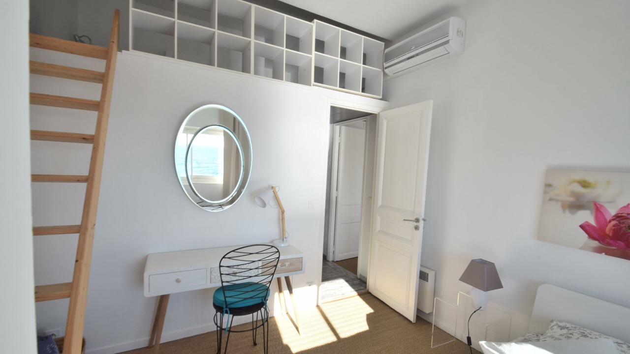 Photo of Bedroom in Eze