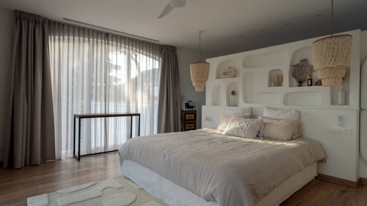 Photo of Bedroom in Guerrevieille