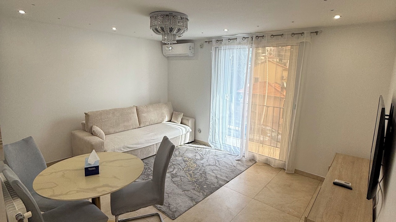 Photo of Livingroom in Prado - Republique