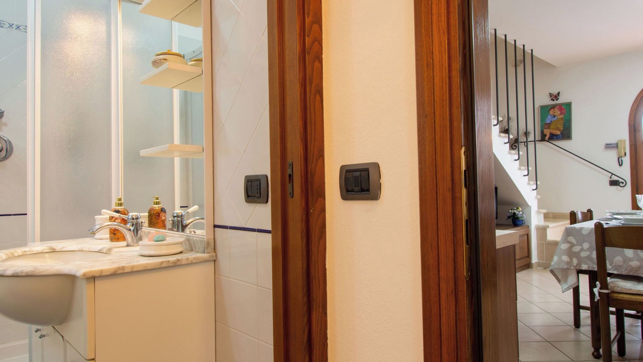 Photo of Bathroom in Marti