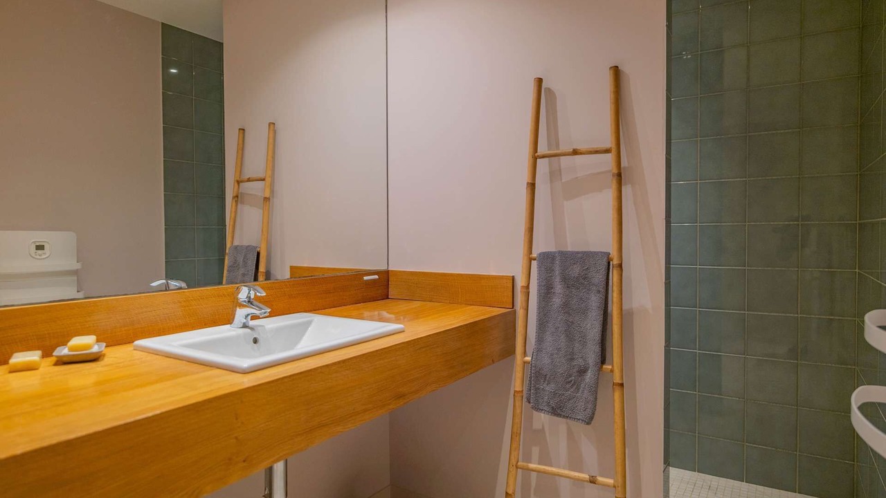 Photo of Bathroom in Guerrevieille