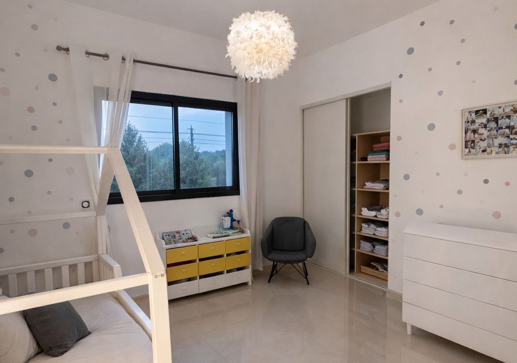 Photo of Bedroom in Roquefort-les-Pins
