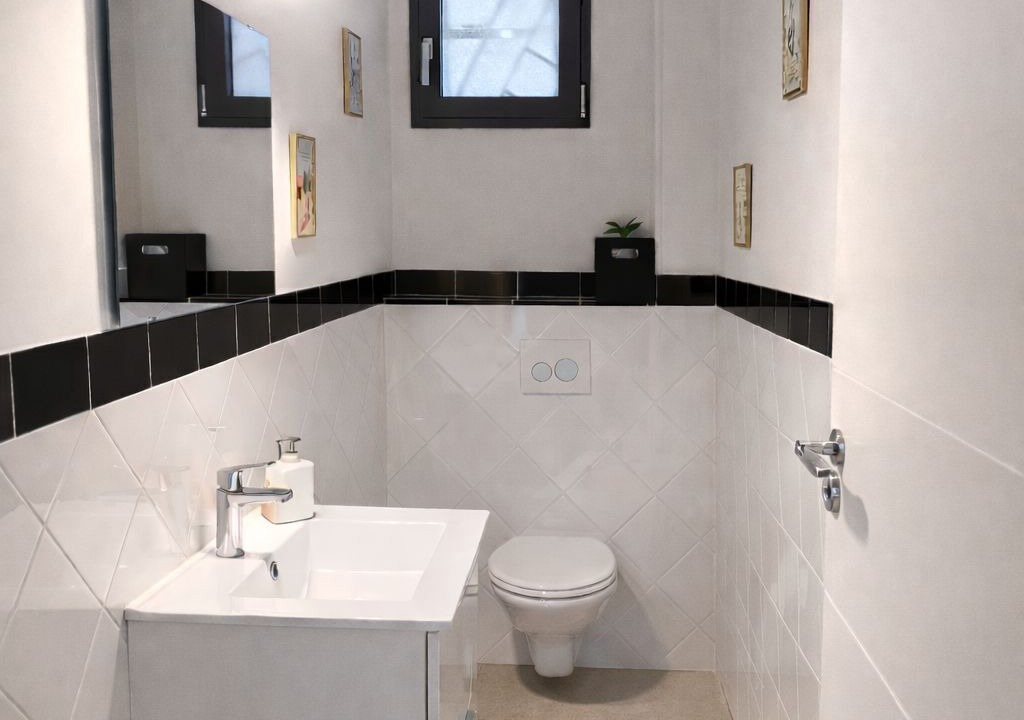 Photo of Bathroom in Roquefort-les-Pins