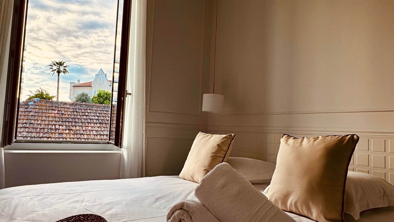 Photo of Bedroom in Prado - Republique