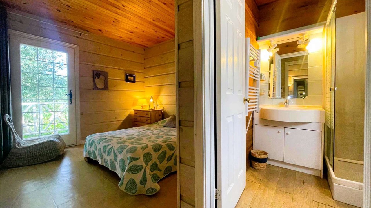 Photo of Bedroom in Gassin