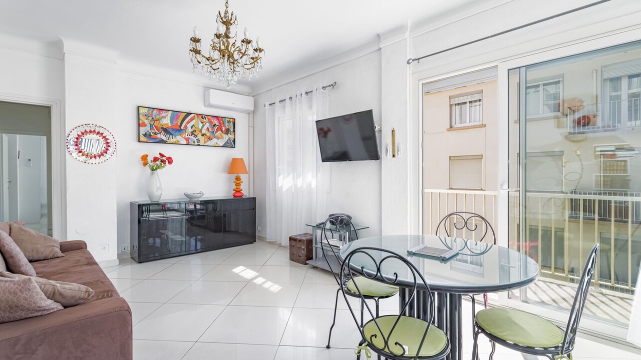Photo of Livingroom in Mediterranee