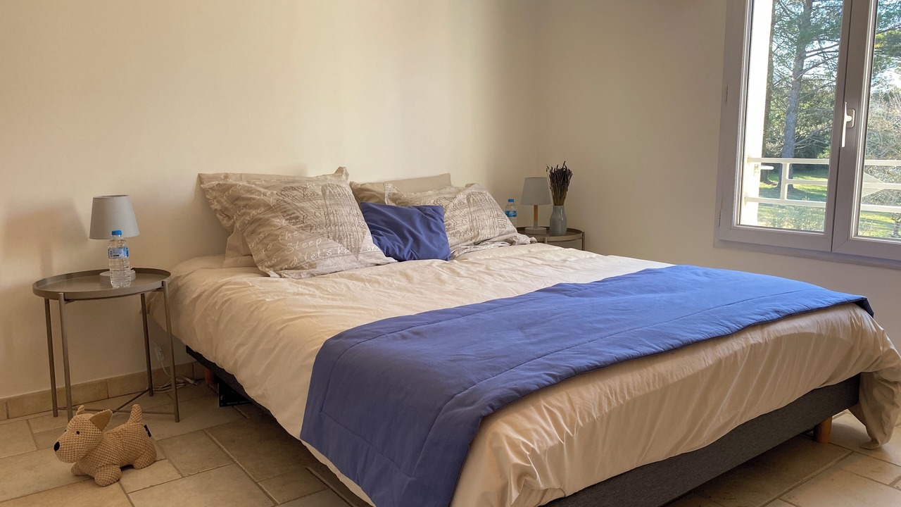 Photo of Bedroom in Eygalieres