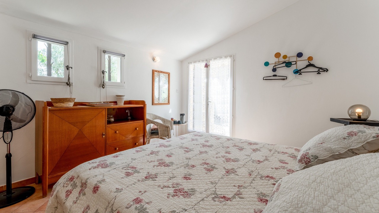 Photo of Bedroom in Plan-d'Orgon