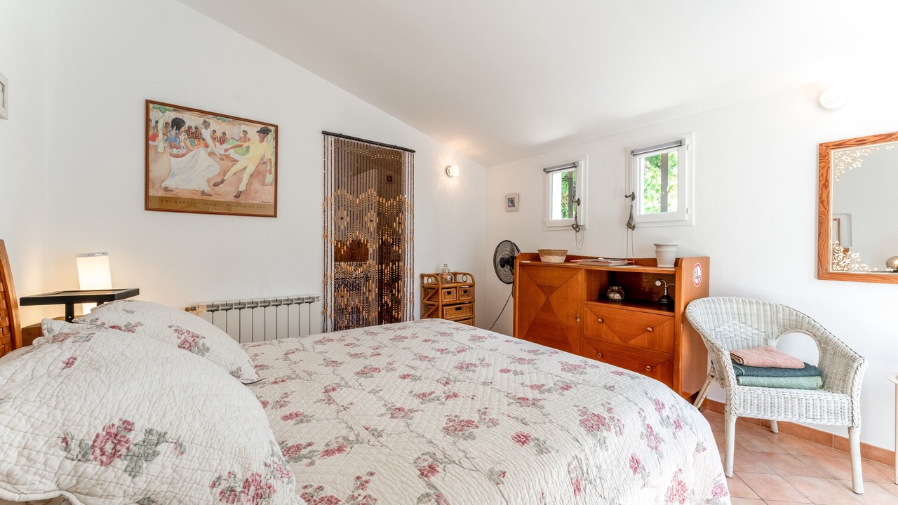 Photo of Bedroom in Plan-d'Orgon