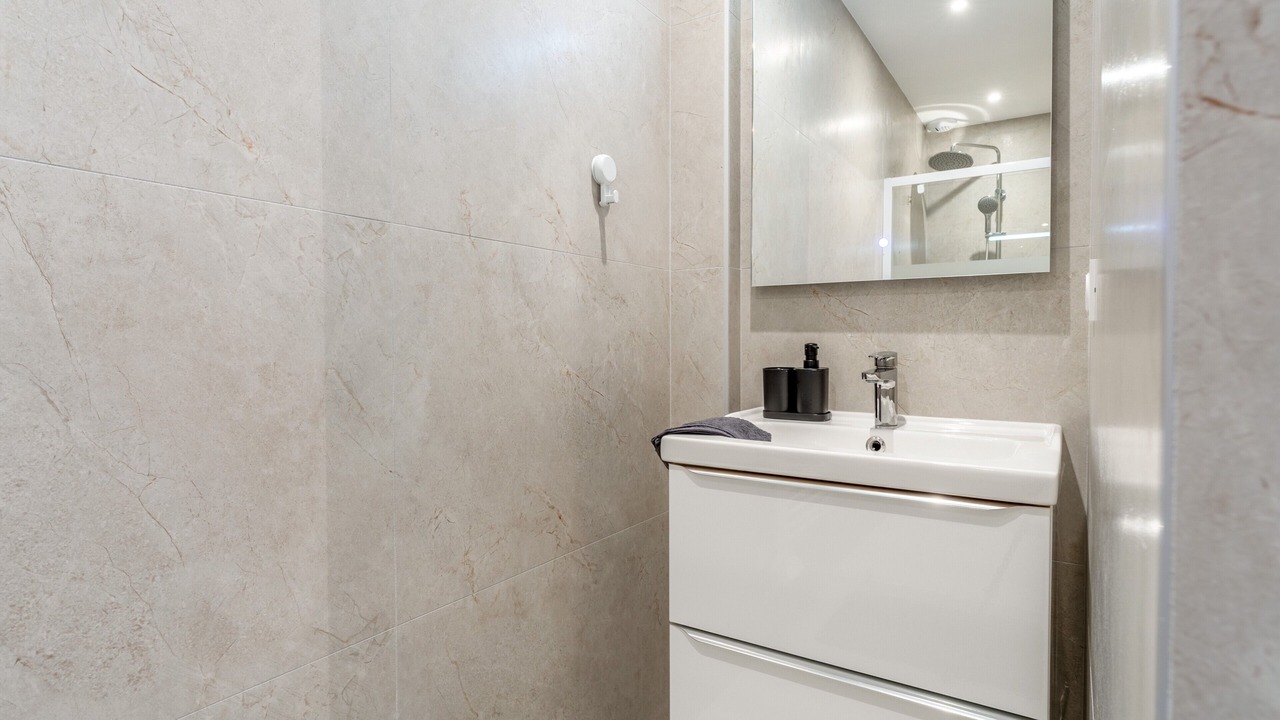 Photo of Bathroom in Beaucaire