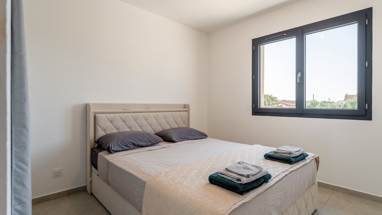 Photo of Bedroom in Beaucaire