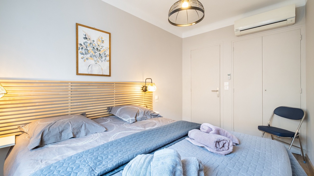 Photo of Bedroom in Frejus Plage